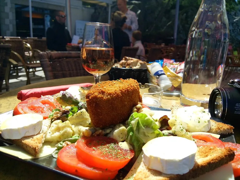 Salade de Chèvre Chaud